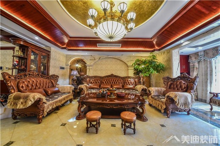 長沙洋湖公館復(fù)式裝修案例-客廳