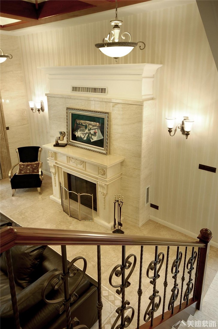 長(zhǎng)沙水云間380㎡歐式風(fēng)格裝修案例圖-客廳