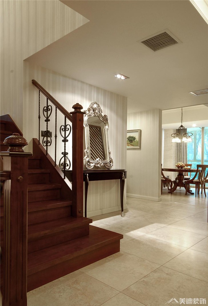 長(zhǎng)沙水云間380㎡歐式風(fēng)格裝修案例圖-走廊