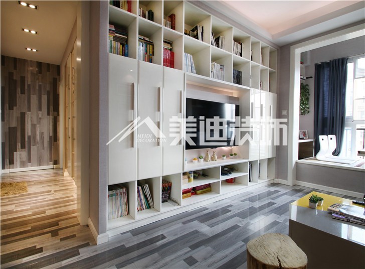 蘭亭玥島現代簡約風裝修案例圖—客廳