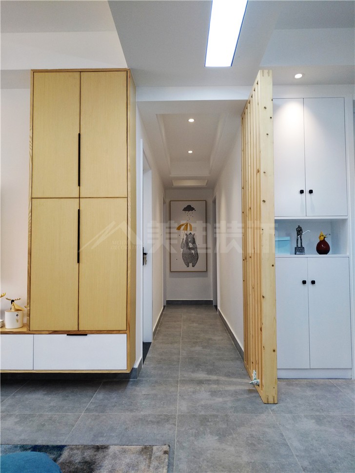 蘭亭灣畔114平北歐風裝修案例圖—過道